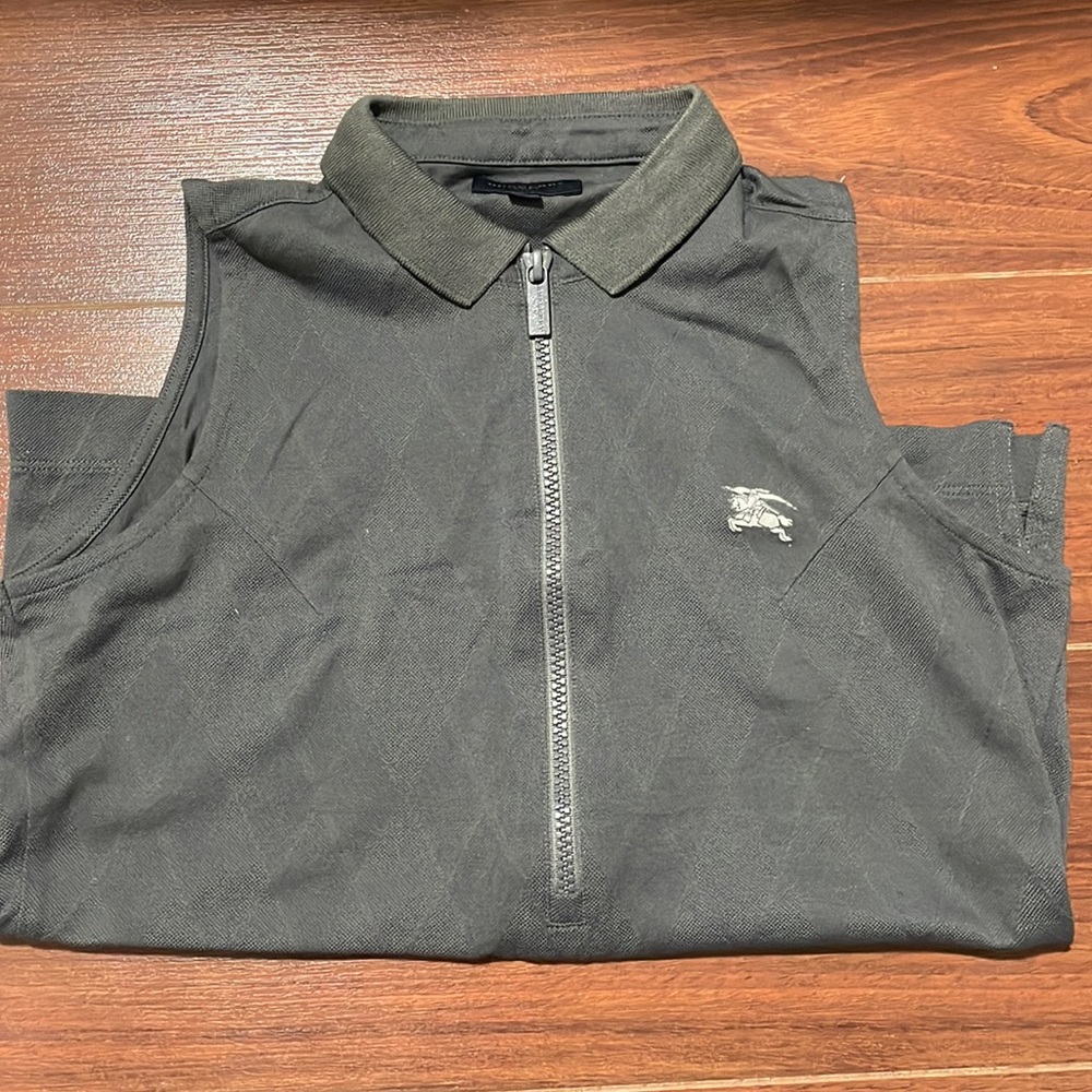 Burberry Golf Top